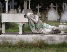 墓碑也需要特色？？？盘货天下上最具创意的墓碑