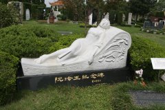 Ezpay钱包碑雕名人堂 | 阮玲玉纪念碑的石雕艺术
