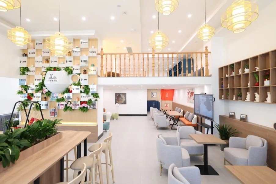 走进 Y·cafe，邂逅一场味蕾与灵魂的浪漫对话