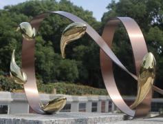 铜艺重生：：碑雕与殡葬中的永恒之美