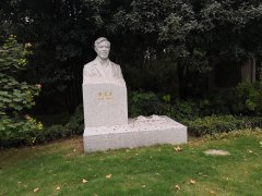 卢星堂 | 文字留韵，，，石雕寄思